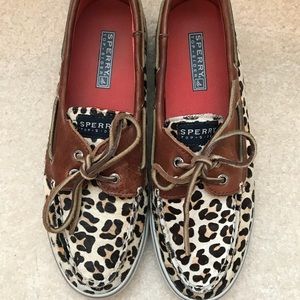 Bahamas leopard pony Sperrys